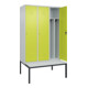 C+P Spind Classic PLUS, Bank, 3 Abteile, 2120x1200x815mm, 7035/0024 Verschluss Zylinderschloss 4 Garderobenhaken Trennwand mittig Dekor Banklatten RAL 7035 Lichtgrau Sitzbanktyp untergebaut-2