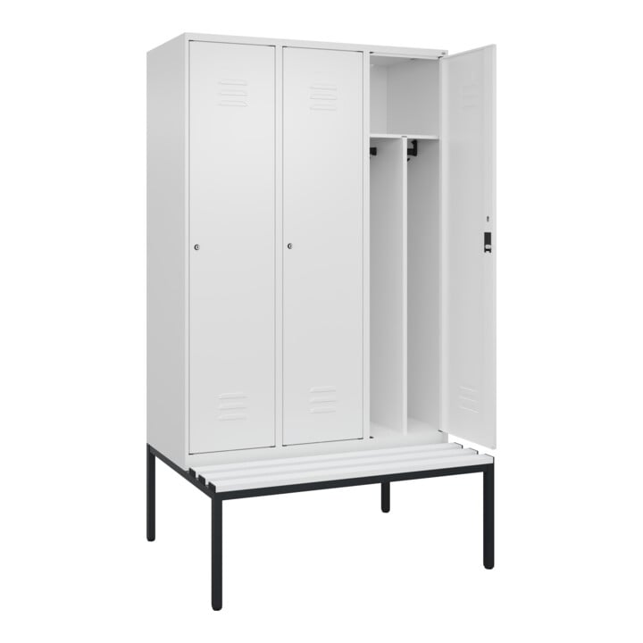 C+P Spind Classic PLUS, Bank, 3 Abteile, 2120x1200x815mm, 9016/9016 Verschluss Zylinderschloss 4 Garderobenhaken Trennwand mittig Dekor Banklatten RAL 9010 Reinweiß Sitzbanktyp untergebaut