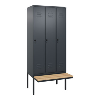 C+P Spind Classic PLUS, Bank, 3 Abteile, 2120x900x815mm, 7016/7016 Verschluss Sicherheits-Drehriegel 4 Garderobenhaken Trennwand mittig  Sitzbanktyp auskragend