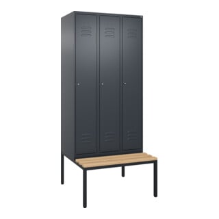 C+P Spind Classic PLUS, Bank, 3 Abteile, 2120x900x815mm, 7016/7016 Verschluss Zylinderschloss 4 Garderobenhaken Trennwand mittig  Sitzbanktyp untergebaut