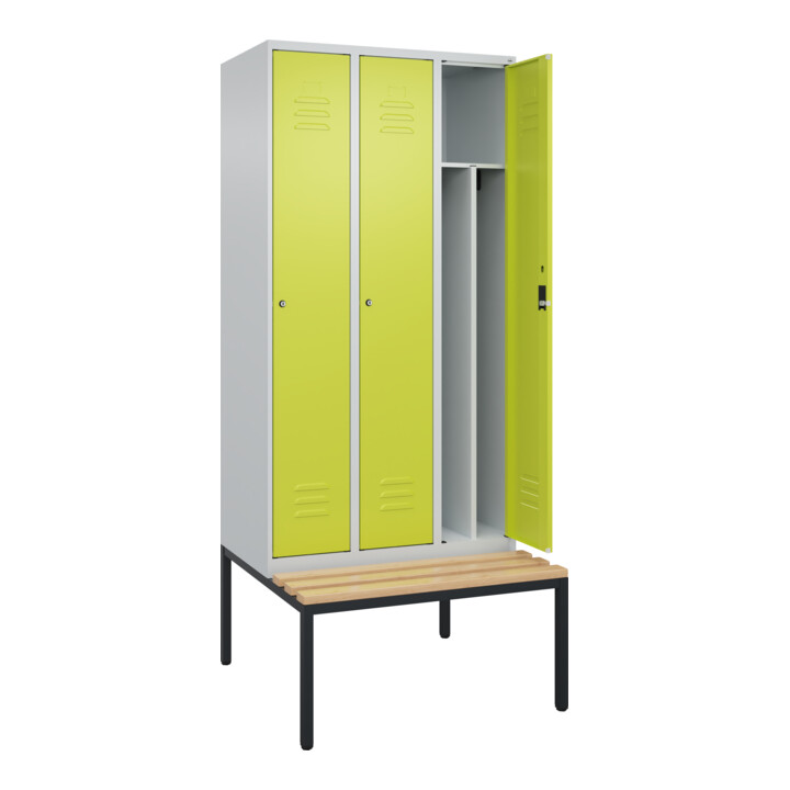 C+P Spind Classic PLUS, Bank, 3 Abteile, 2120x900x815mm, 7035/0024 Verschluss Zylinderschloss 4 Garderobenhaken Trennwand mittig  Sitzbanktyp untergebaut
