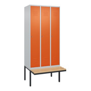 C+P Spind Classic PLUS, Bank, 3 Abteile, 2120x900x815mm, 7035/2004 Verschluss Zylinderschloss 3 Garderobenhaken   Sitzbanktyp auskragend
