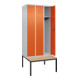 C+P Spind Classic PLUS, Bank, 3 Abteile, 2120x900x815mm, 7035/2004 Verschluss Zylinderschloss 3 Garderobenhaken   Sitzbanktyp untergebaut-2