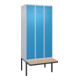 C+P Spind Classic PLUS, Bank, 3 Abteile, 2120x900x815mm, 7035/5012 Verschluss Zylinderschloss 4 Garderobenhaken Trennwand mittig  Sitzbanktyp auskragend-1