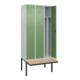 C+P Spind Classic PLUS, Bank, 3 Abteile, 2120x900x815mm, 7035/6011 Verschluss Zylinderschloss 4 Garderobenhaken Trennwand mittig  Sitzbanktyp auskragend-2