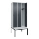 C+P Spind Classic PLUS, Bank, 3 Abteile, 2120x900x815mm, 7035/7016 Verschluss Sicherheits-Drehriegel 3 Garderobenhaken  Dekor Banklatten RAL 7035 Lichtgrau Sitzbanktyp untergebaut-5