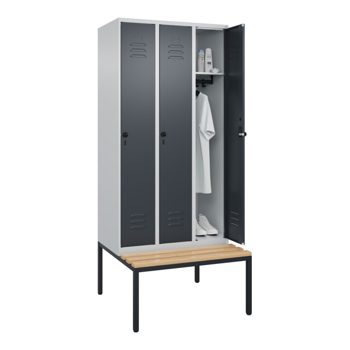 C+P Spind Classic PLUS, Bank, 3 Abteile, 2120x900x815mm, 7035/7016 Verschluss Sicherheits-Drehriegel 3 Garderobenhaken   Sitzbanktyp untergebaut