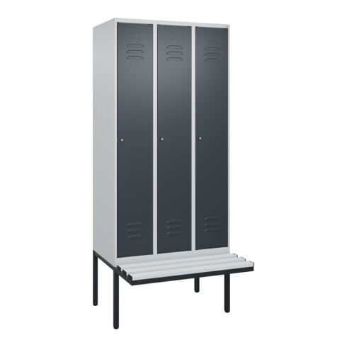 C+P Spind Classic PLUS, Bank, 3 Abteile, 2120x900x815mm, 7035/7016 Verschluss Zylinderschloss 3 Garderobenhaken  Dekor Banklatten RAL 7035 Lichtgrau Sitzbanktyp auskragend