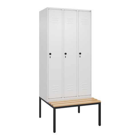 C+P Spind Classic PLUS, Bank, 3 Abteile, 2120x900x815mm, 9016/9016 Verschluss Sicherheits-Drehriegel 4 Garderobenhaken Trennwand mittig  Sitzbanktyp untergebaut