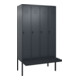 C+P Spind Classic PLUS, Bank, 4 Abteile, 2120x1200x815mm, 7016/7016 Verschluss Sicherheits-Drehriegel 4 Garderobenhaken Trennwand mittig Dekor Banklatten RAL 7021 Schwarzgrau Sitzbanktyp auskragend-1