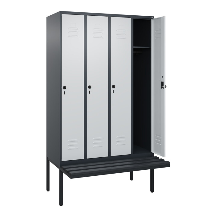 C+P Spind Classic PLUS, Bank, 4 Abteile, 2120x1200x815mm, 7016/7035 Verschluss Sicherheits-Drehriegel 3 Garderobenhaken  Dekor Banklatten RAL 7021 Schwarzgrau Sitzbanktyp auskragend