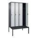 C+P Spind Classic PLUS, Bank, 4 Abteile, 2120x1200x815mm, 7016/7035 Verschluss Sicherheits-Drehriegel 4 Garderobenhaken Trennwand mittig Dekor Banklatten RAL 7021 Schwarzgrau Sitzbanktyp untergebaut-2