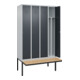 C+P Spind Classic PLUS, Bank, 4 Abteile, 2120x1200x815mm, 7035/7016 Verschluss Zylinderschloss 4 Garderobenhaken Trennwand mittig  Sitzbanktyp auskragend-2