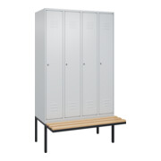C+P Spind Classic PLUS, Bank, 4 Abteile, 2120x1200x815mm, 7035/7035 Verschluss Zylinderschloss 4 Garderobenhaken Trennwand mittig  Sitzbanktyp auskragend