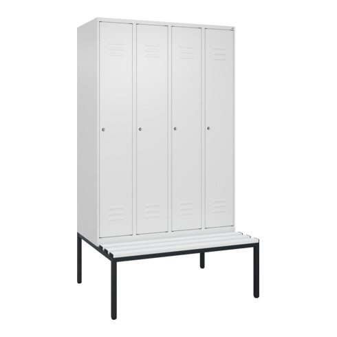 C+P Spind Classic PLUS, Bank, 4 Abteile, 2120x1200x815mm, 9016/9016 Verschluss Zylinderschloss 4 Garderobenhaken Trennwand mittig Dekor Banklatten RAL 9010 Reinweiß Sitzbanktyp untergebaut