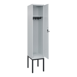 C+P Spind Classic PLUS, Gestell, Sicherheits-Drehriegel, 4 Garderobenhaken