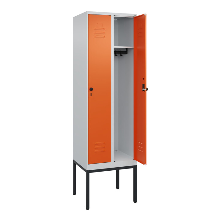 C+P Spind Classic PLUS, Gestell, 2 Abteile, 2120x600x500mm, 7035/2004 Verschluss Sicherheits-Drehriegel 3 Garderobenhaken