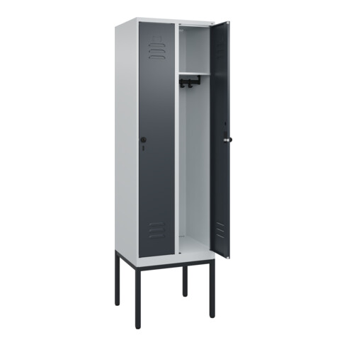 C+P Spind Classic PLUS, Gestell, 2 Abteile, 2120x600x500mm, 7035/7016 Verschluss Sicherheits-Drehriegel 3 Garderobenhaken