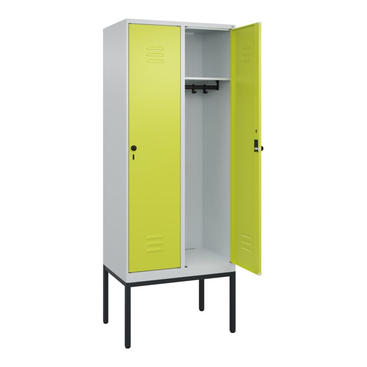 C+P Spind Classic PLUS, Gestell, 2 Abteile, 2120x800x500mm, 7035/0024 Verschluss Sicherheits-Drehriegel 4 Garderobenhaken