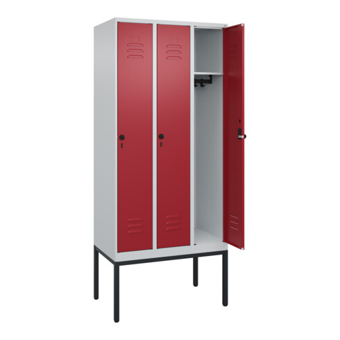 C+P Spind Classic PLUS, Gestell, 3 Abteile, 2120x900x500mm, 7035/3003 Verschluss Sicherheits-Drehriegel 3 Garderobenhaken