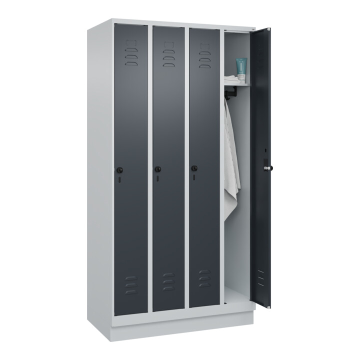 C+P Spind Classic PLUS, Sockel, 4 Abteile, 1950x1000x500mm, 7035/7016 Verschluss Sicherheits-Drehriegel 3 Garderobenhaken