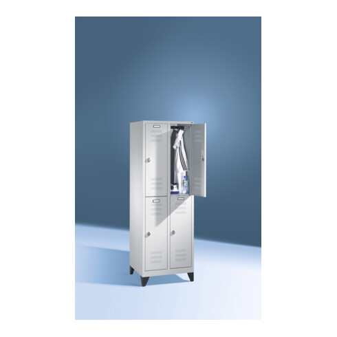 C+P Spind doppelstöckig Serie 128, Garderobenschrank mit Füßen