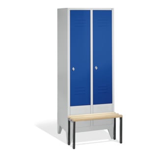 C+P Umkleidespind Classic mit Sitzbank, 2 Abteile, H1850xB810xT500/815mm Front Enzianblau Korpus Lichtgrau
