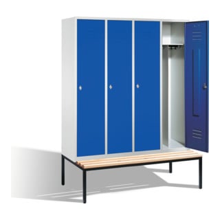 C+P Umkleidespind Classic mit Sitzbank, 4 Abteile, H2090xB1590xT500/815mm Front Enzianblau Korpus Lichtgrau