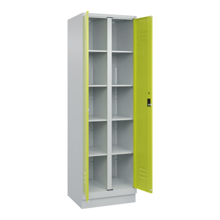 C+P Wäsche-Spind Classic PLUS, Sockel, 2 Abteile, 1950x600x500mm, 7035/0024 Verschluss Zylinderschloss Trennwand mittig