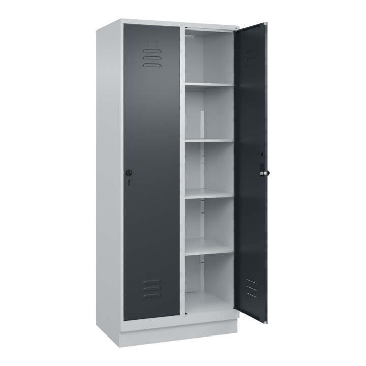 C+P Wäsche-Spind Classic PLUS, Sockel, 2 Abteile, 1950x800x500mm, 7035/7016 Verschluss Sicherheits-Drehriegel