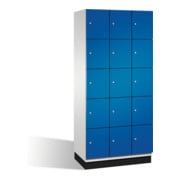 Armoire Cambio C+P avec étagères sur socle 15 étagères Façade Gentiane bleu corps Gris clair