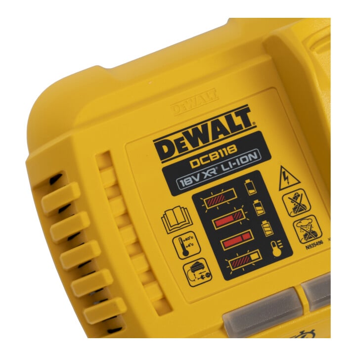 Chargeur rapide DEWALT pour 54 ou 18 V DCB118-QW