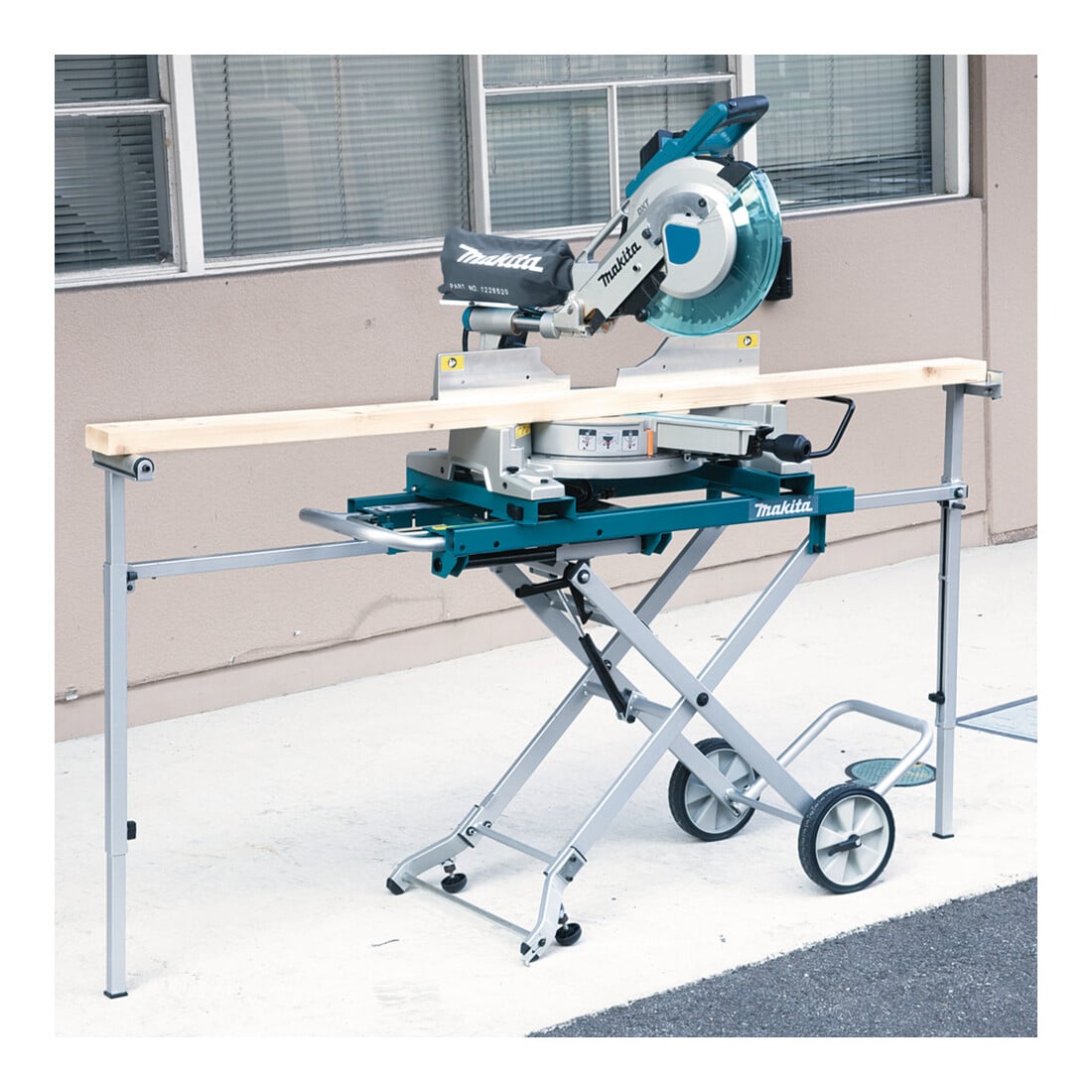 Châssis Makita avec supports (DEAWST05)