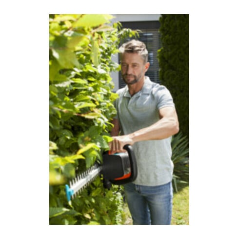 Cisaille à haies électrique ComfortCut 600/55 GARDENA