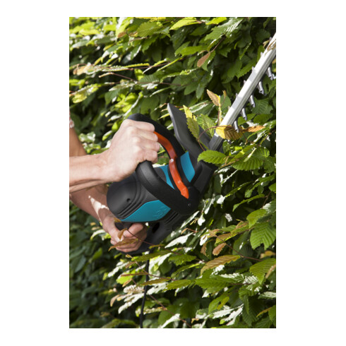 Cisaille à haies électrique ComfortCut 600/55 GARDENA