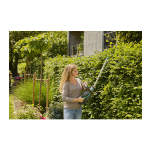 Cisaille à haies sans fil ComfortCut 50/18V-P4A GARDENA Set Ready-To-Use