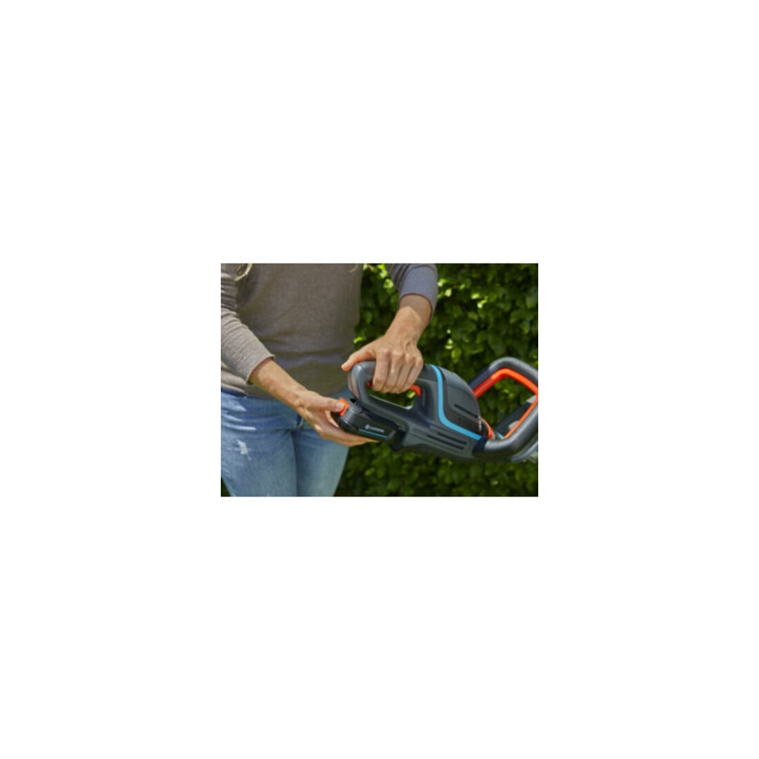 Cisaille à haies sans fil ComfortCut 60/18V-P4A GARDENA Set Ready-To-Use
