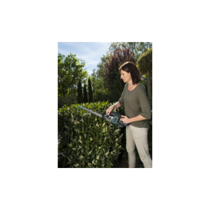 Cisaille à haies sans fil EasyCut Li GARDENA