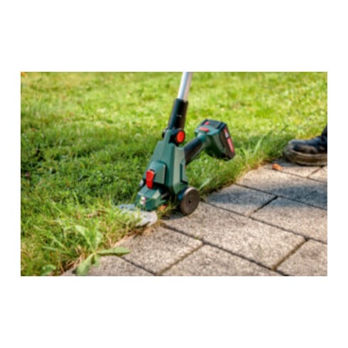 Cisailles à arbustes et à gazon à batterie Metabo SGS 18 LTX Q metaBOX 145 L