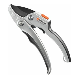 Ciseaux à cliquet SmartCut GARDENA