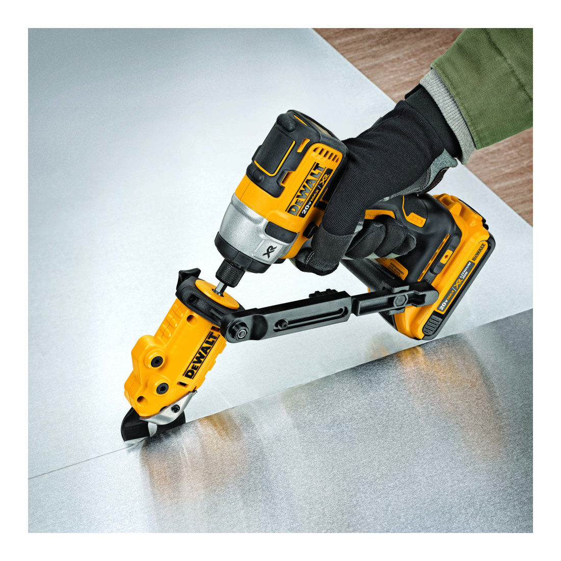 Ciseaux à tôle DEWALT DT70620-QZ pour clés à chocs