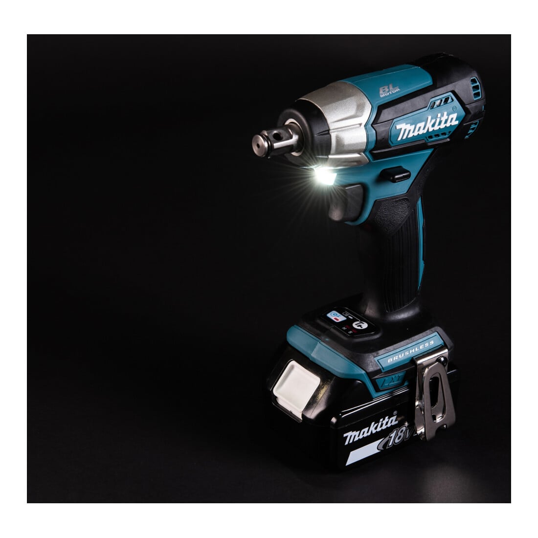 Clé à chocs sans fil Makita 18.0 V DTW181Z