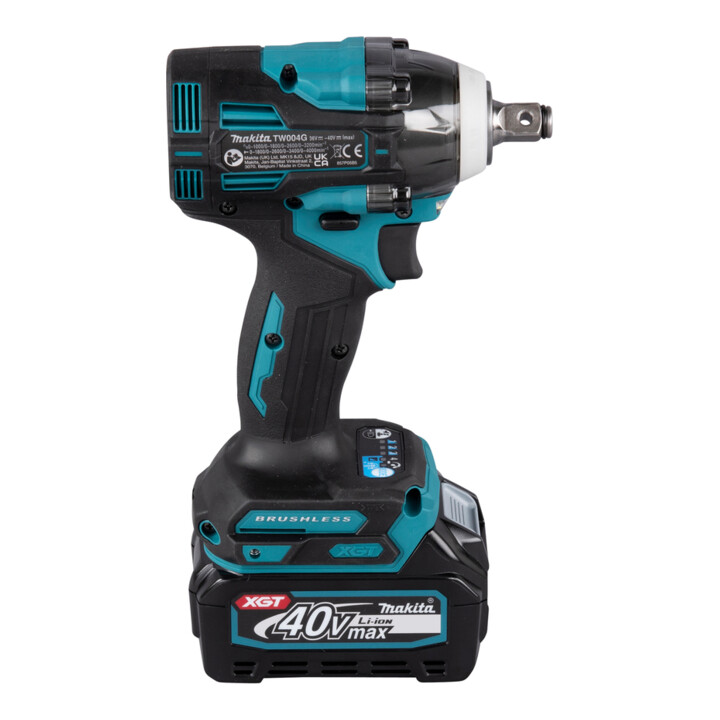 Clé à chocs sans fil Makita 40 V max. / 2,5 Ah, 2 batteries + chargeur dans le MAKPAC TW004GD201