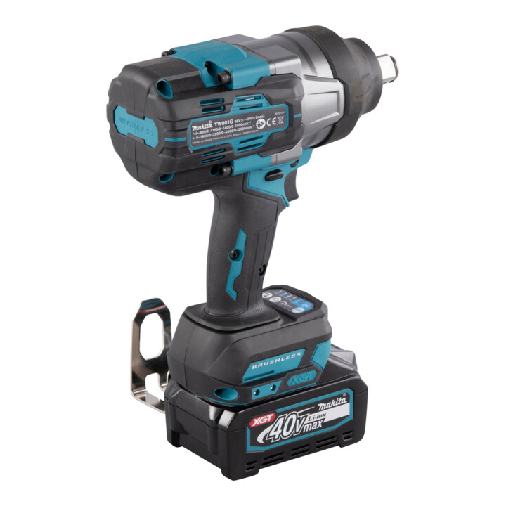 Clé à chocs sans fil Makita 40 V max. / 4,0 Ah, 2 batteries + chargeur en MAKPAC TW001GM201