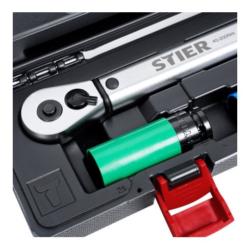 Clé dynamométrique STIER avec cliquet réversible 1/2" 40-200 Nm + STIER Jeu de clés à douilles de force