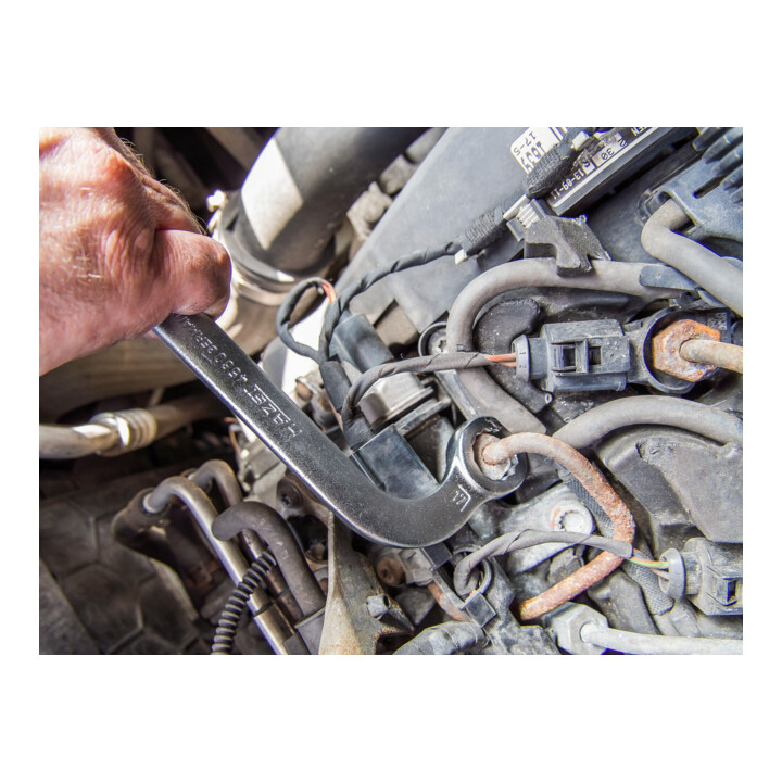 Clé pour la conduite d'injection 4560 ∙ Profil à 12 pans extérieurs ∙ 17 x 17 HAZET