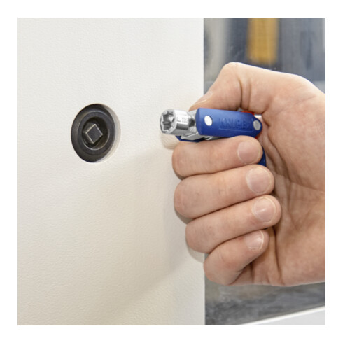 Clé universelle pour armoires de commande „DoubleJoint“ Knipex