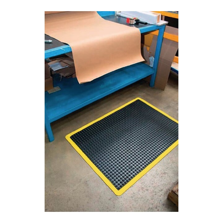 COBA Arbeitsplatzbodenbelag Fertigmatte L900xB600xS14mm schwarz/gelb SBR-Gummi