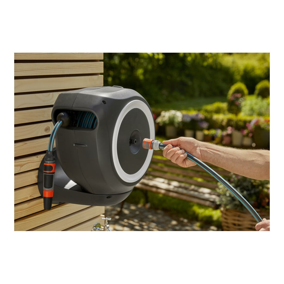 Coffret mural pour tuyau RollUp M GARDENA (blanc) 20 m
