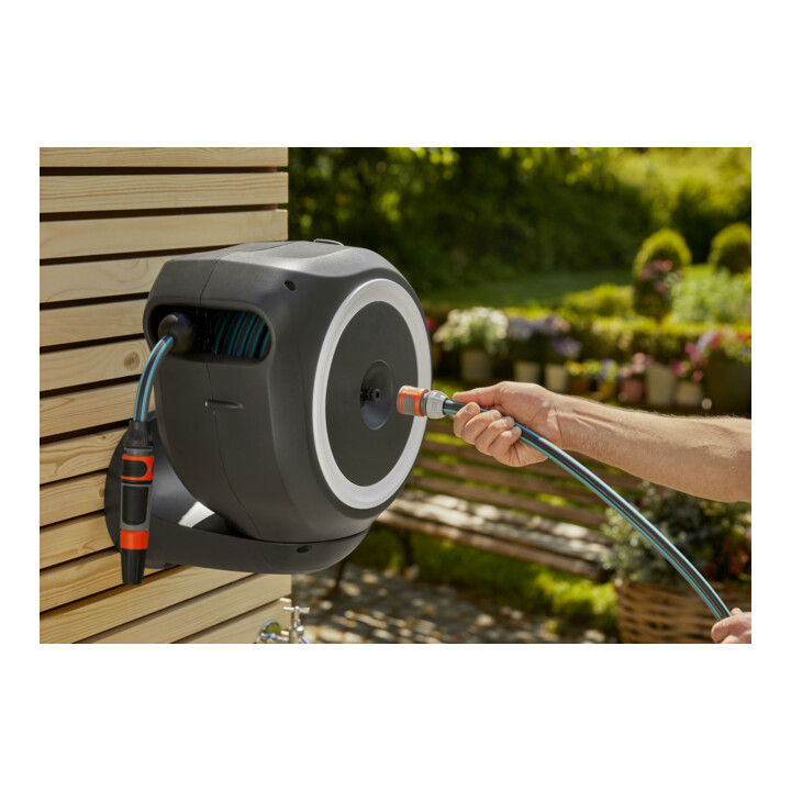 Coffret mural pour tuyau RollUp M GARDENA (blanc) 20 m